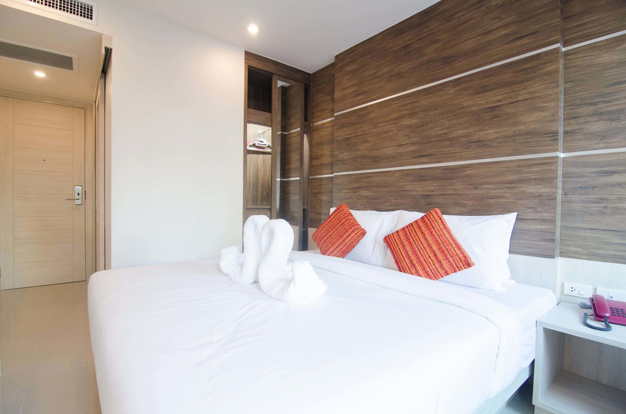 Centro One Bangla Hotel Patong Eksteriør billede