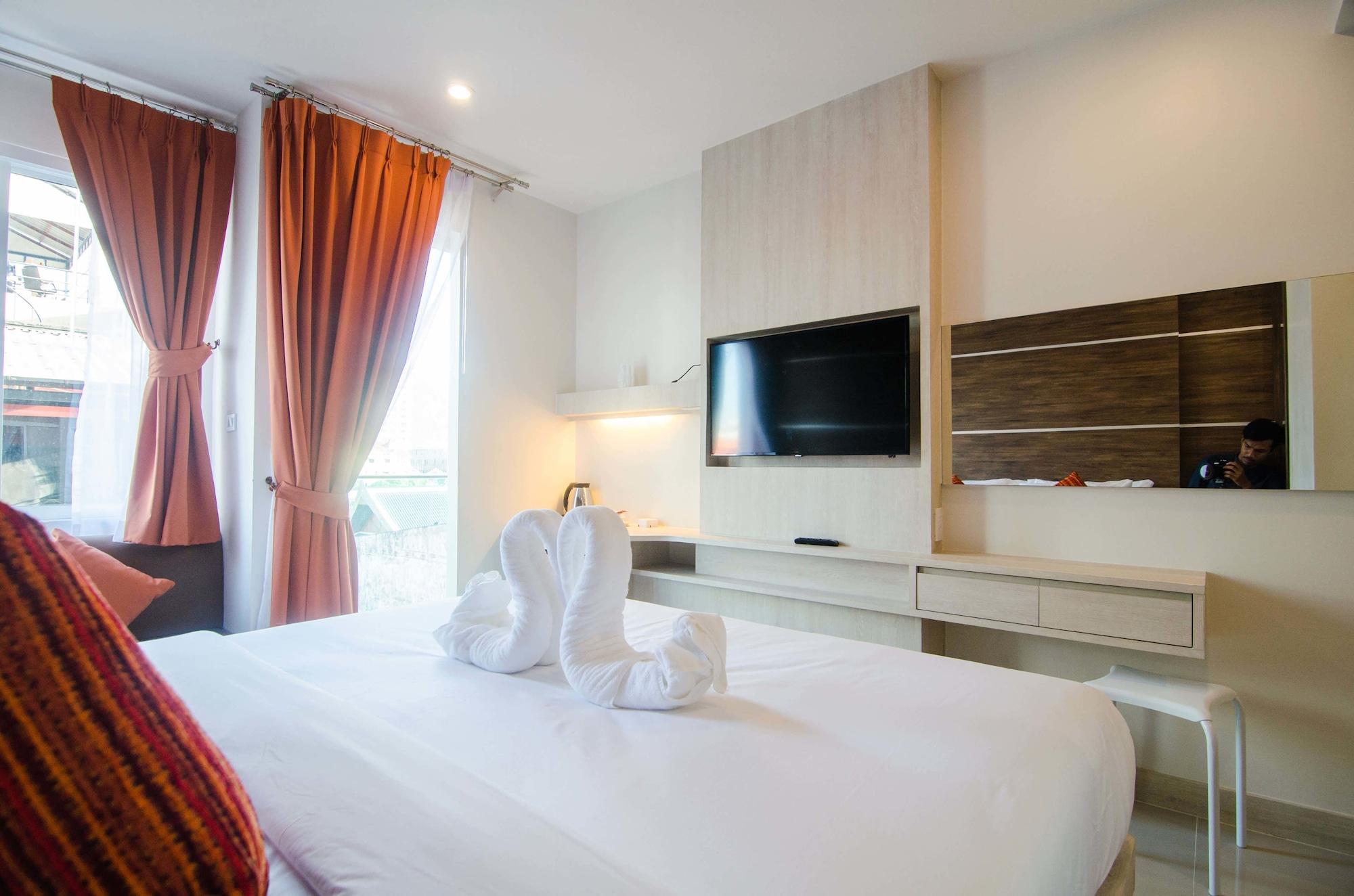 Centro One Bangla Hotel Patong Eksteriør billede