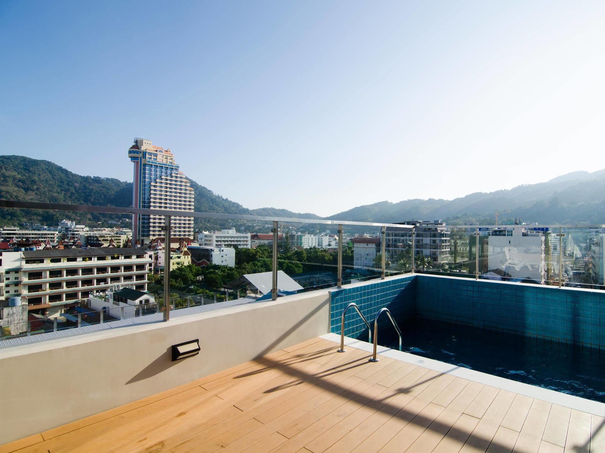 Centro One Bangla Hotel Patong Eksteriør billede