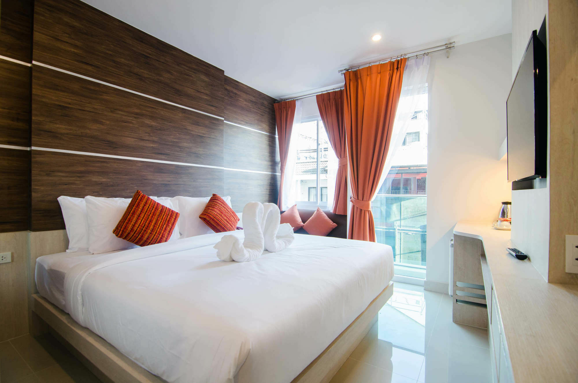 Centro One Bangla Hotel Patong Eksteriør billede